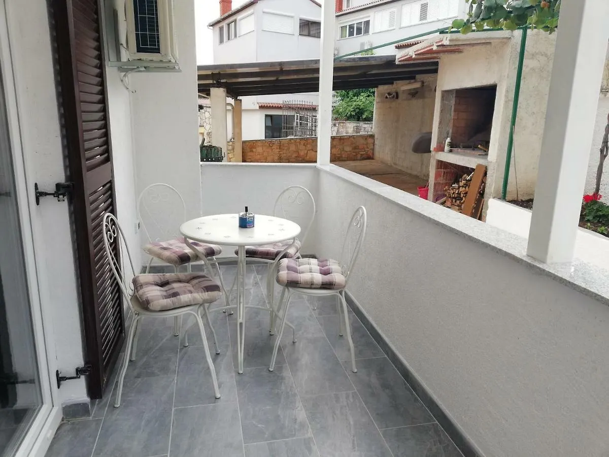 Apartment Marko Rovinjsko Selo