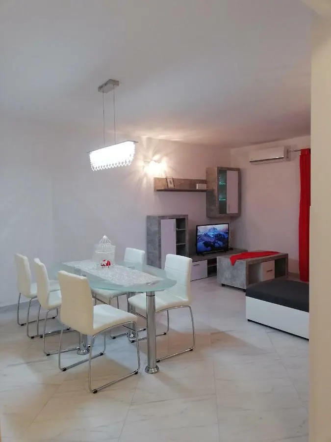 Apartment Marko Rovinjsko Selo 0*,  Croatia