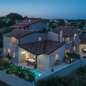 Vanesa With Private Pool Near Rovinj - Open 2022 Villa